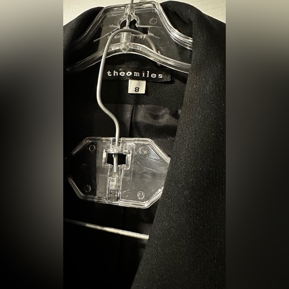 Theo Miles two piece suit - size 8 - Picture 3 of 3